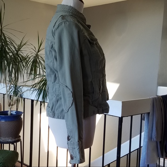 Utility Jacket - Picture 3 of 4